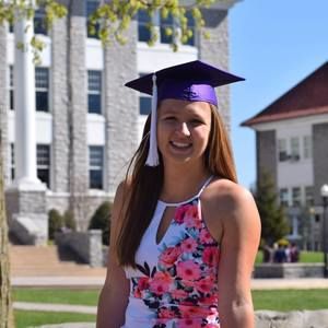 Meet your Posher, Abby